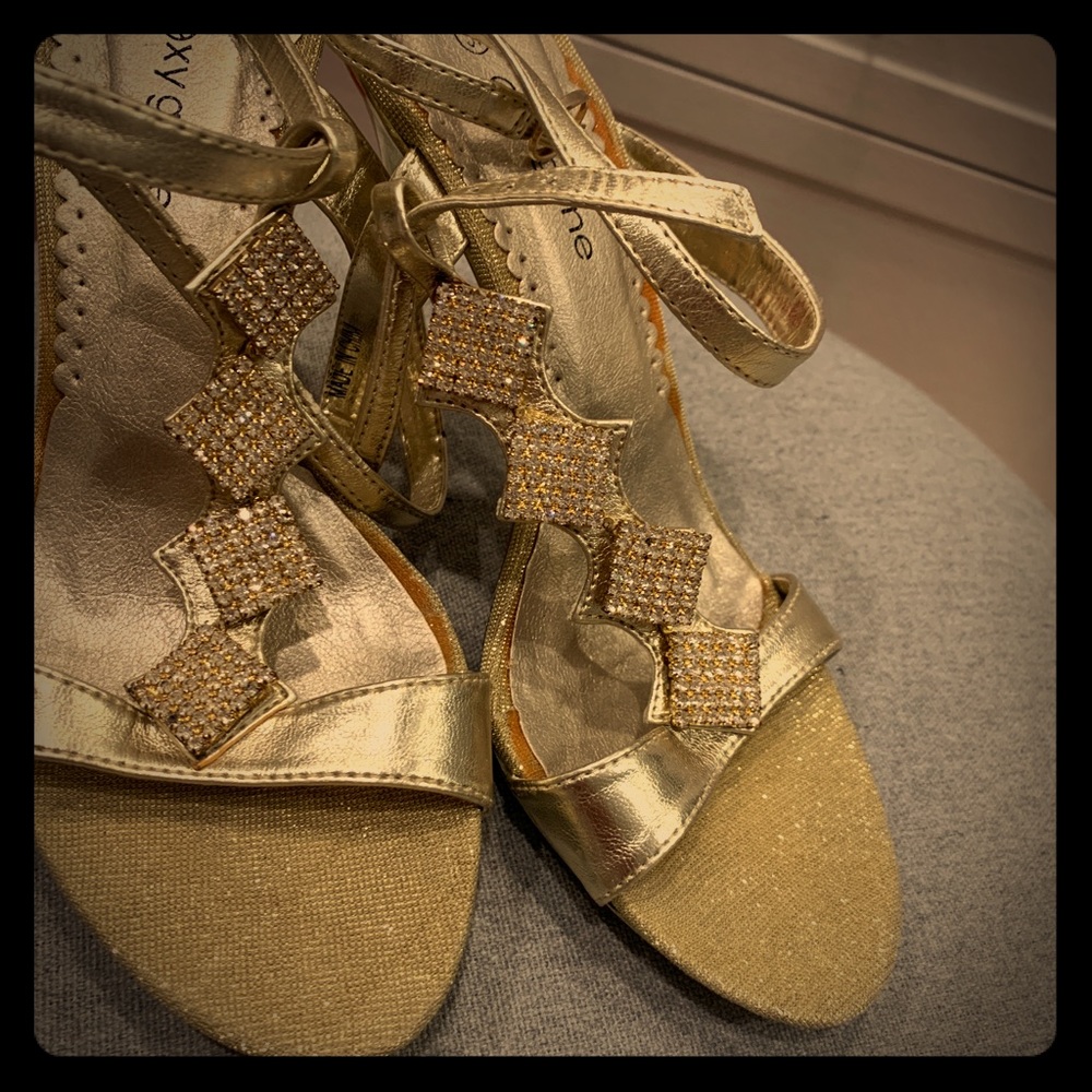 Sandal perfect for weddings and occasion